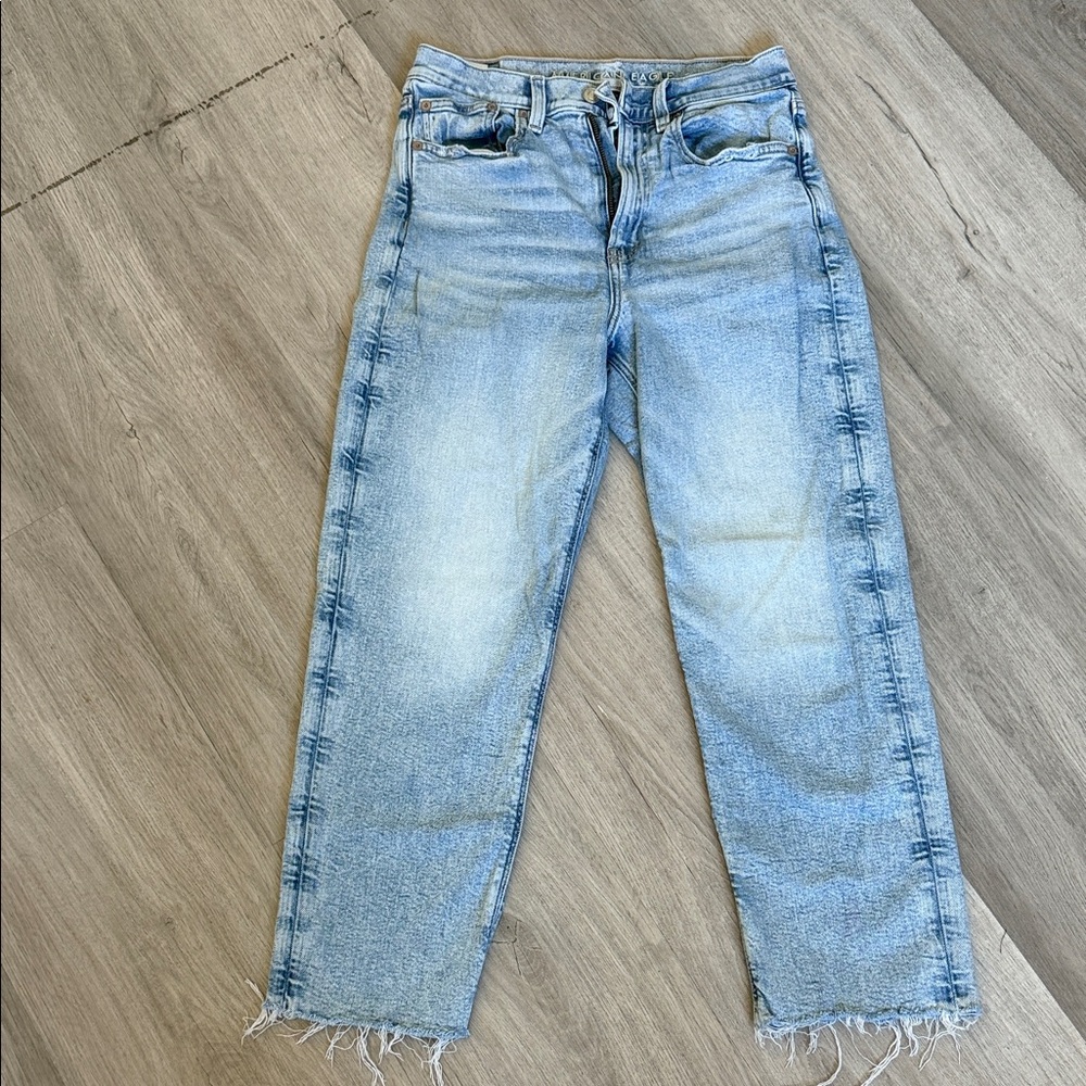 American eagle Light Blue Women's highest rise boyfriend Jeans with Frayed Hem